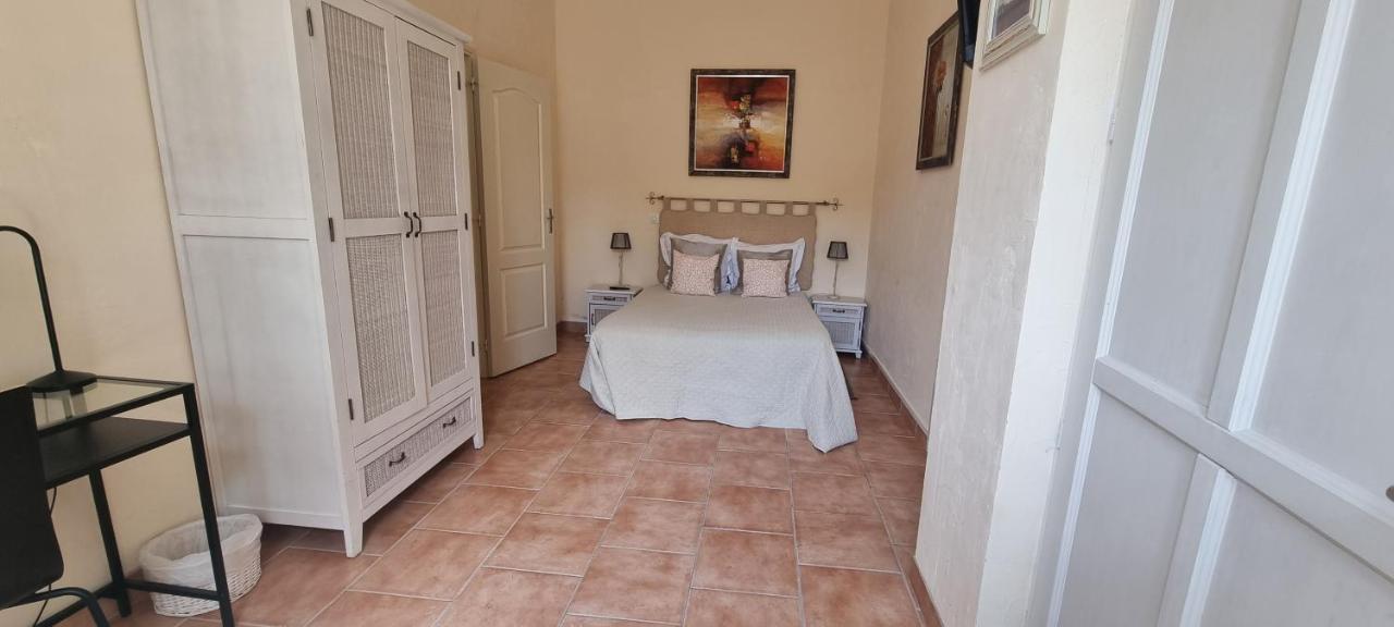 Domaine De La Courbe Hotel & Spa Le Lude Extérieur photo