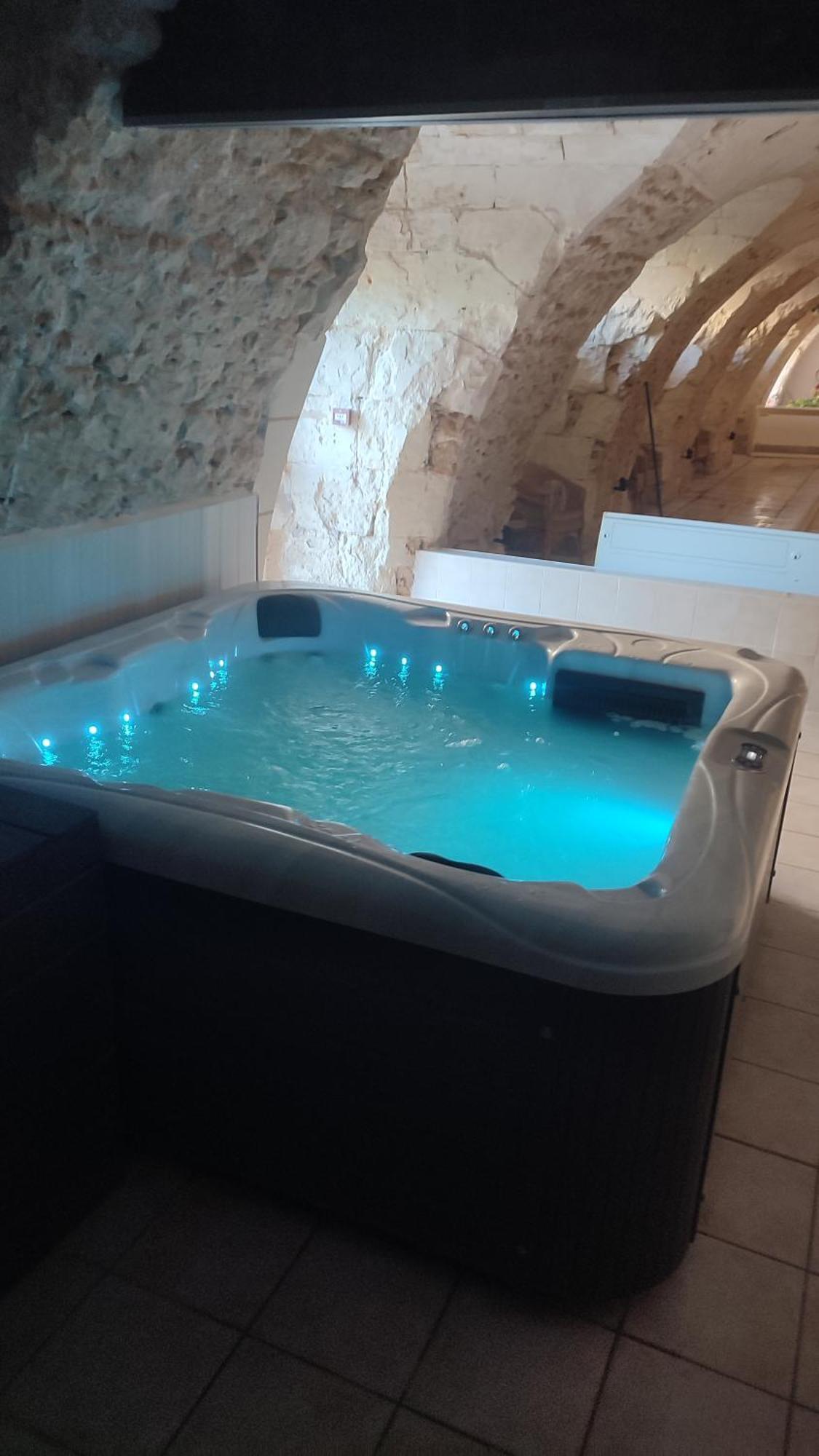 Domaine De La Courbe Hotel & Spa Le Lude Extérieur photo